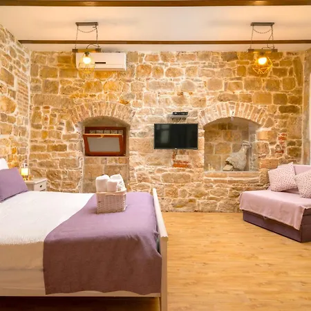 公寓 Luxe Diocletian Stones Centre 斯普利特