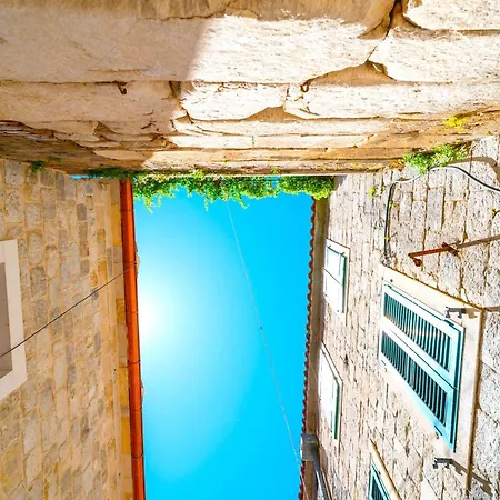 Luxe Diocletian Stones Centre Daire *