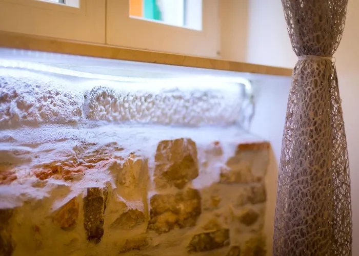 Luxe Diocletian Stones Centre Lejlighed *