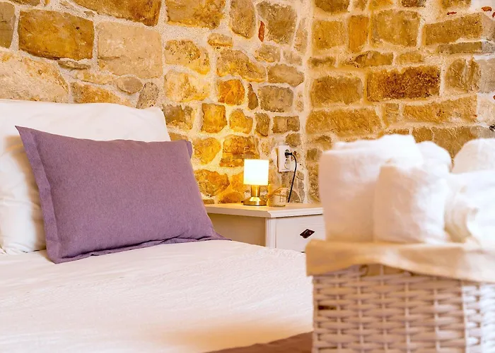 Luxe Diocletian Stones Centre Апартаменти *